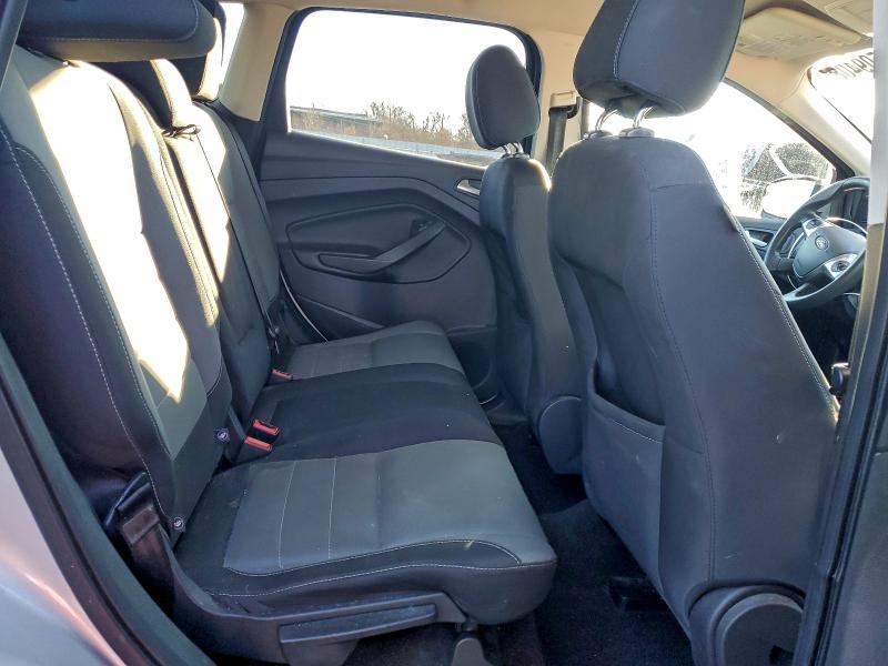 Photo 11 from auction – 2016 FORD ESCAPE SE with VIN 1FMCU9GX3GUB75866