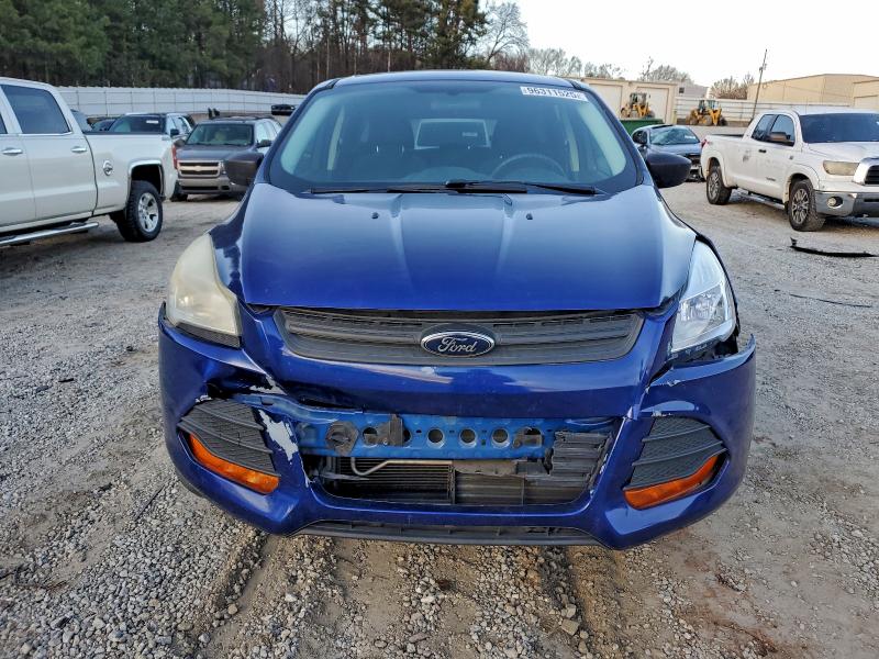 Photo 5 from auction – 2013 FORD ESCAPE S with VIN 1FMCU0F77DUB61610