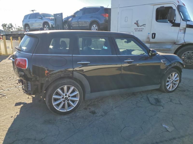 Photo 3 from auction – 2019 MINI COOPER CLU with VIN WMWLN5C56K2G82263