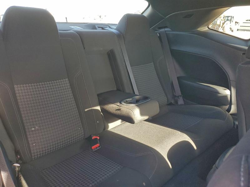 Photo 10 from auction – 2021 DODGE CHALLENGER with VIN 2C3CDZAG6MH620973