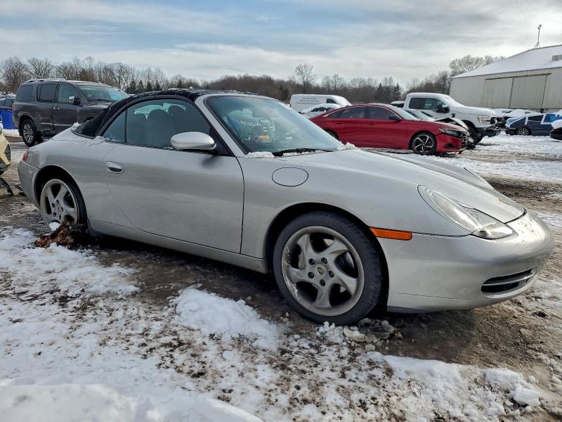 Photo 4 from auction – 2001 PORSCHE 911 CARRER with VIN WP0CA29971S652143