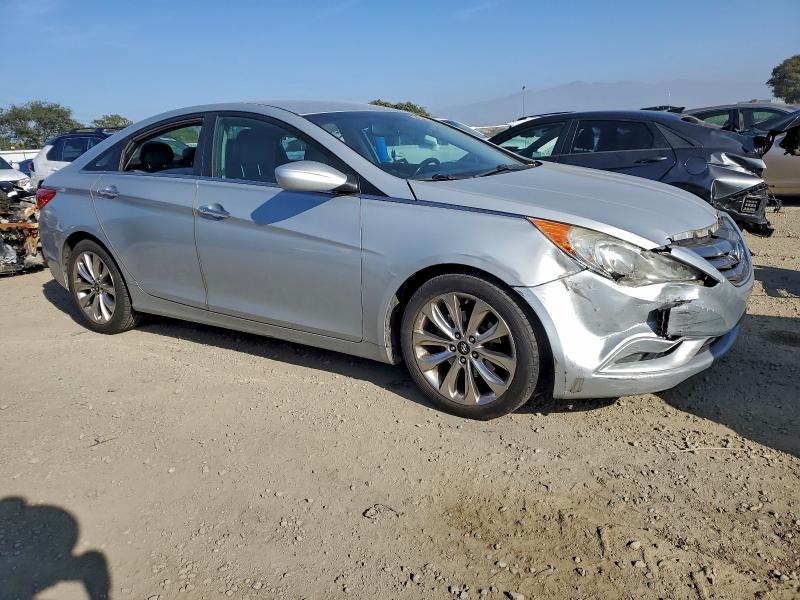 Photo 4 from auction – 2011 HYUNDAI SONATA SE with VIN 5NPEC4AC6BH035127