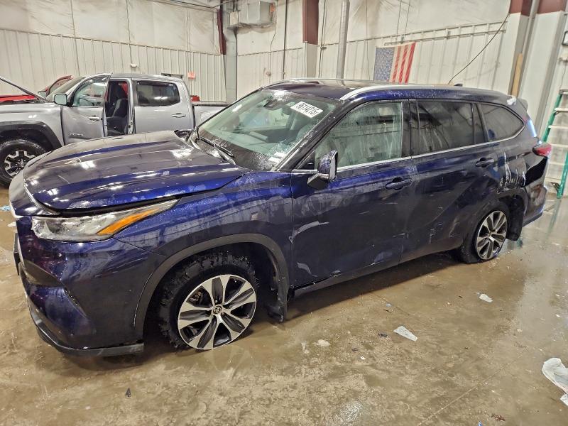 TOYOTA HIGHLANDER 2020 with VIN 5TDHZRBHXLS044055 - Photo from auction