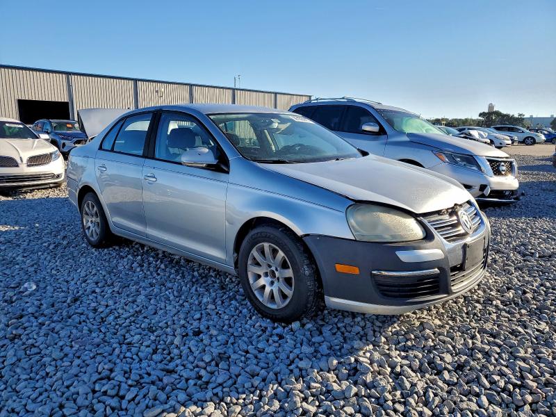 Photo 4 from auction – 2006 VOLKSWAGEN JETTA VALU with VIN 3VWPF81K76M845359