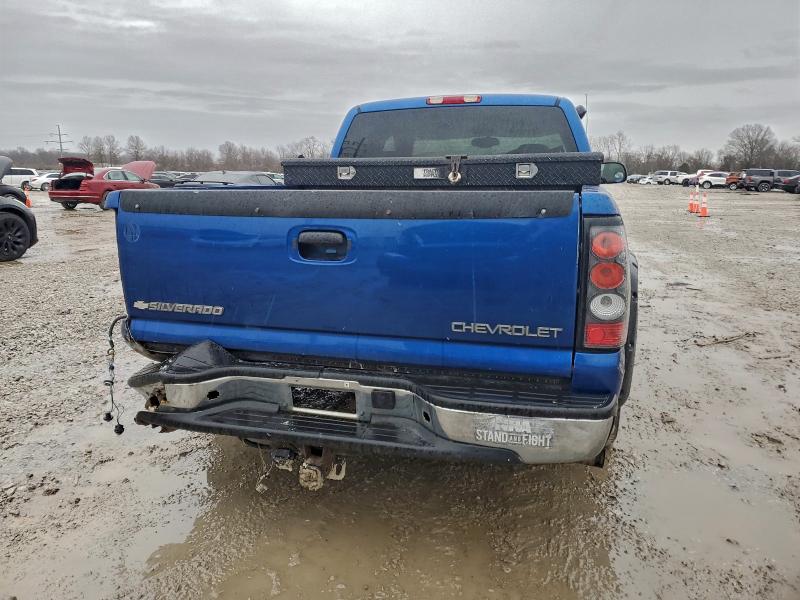 Photo 6 from auction – 2004 CHEVROLET SILVERADO with VIN 2GCEC19T241315103