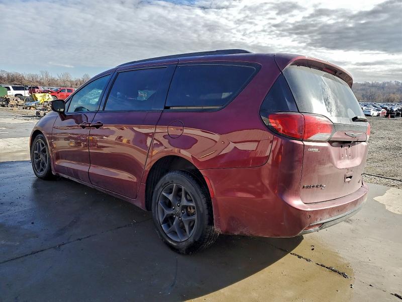 Photo 2 from auction – 2020 CHRYSLER PACIFICA L with VIN 2C4RC1GG4LR109207
