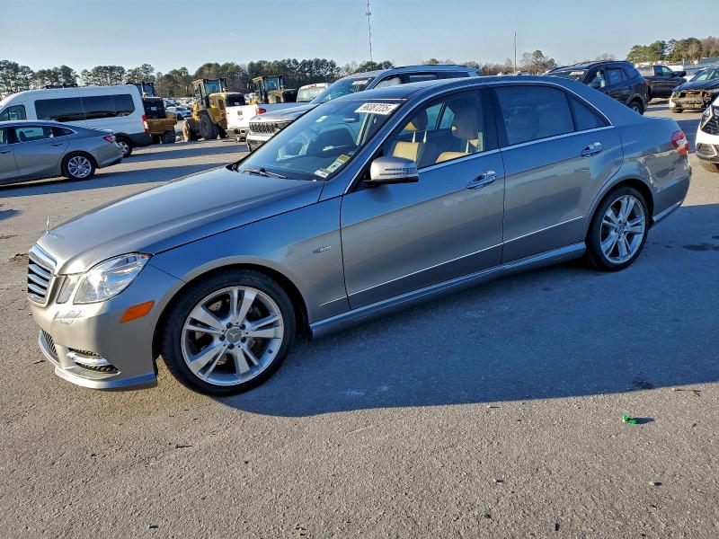 MERCEDES-BENZ E 350 2012 with VIN WDDHF5KB1CA646889 - Photo from auction