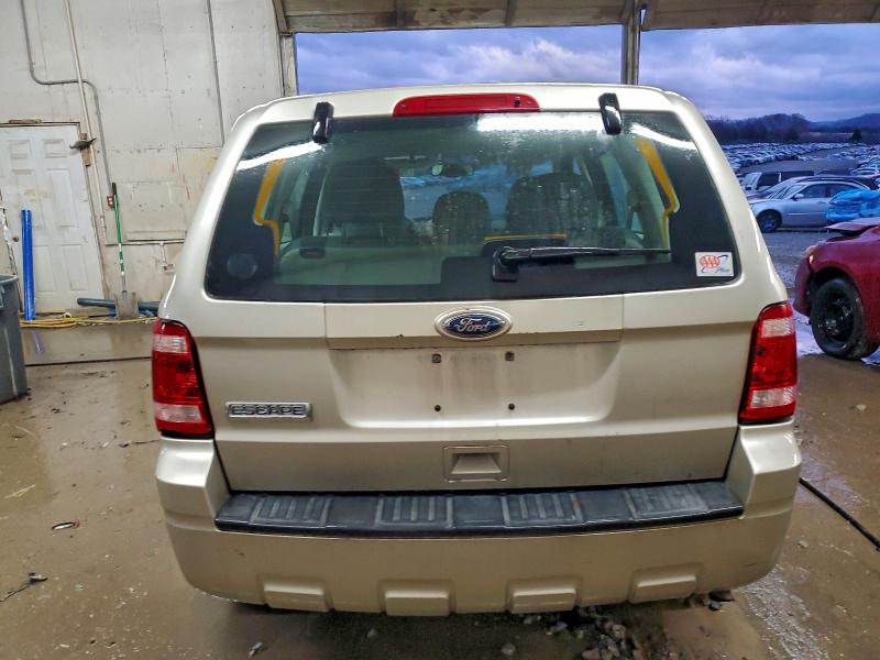 Photo 6 from auction – 2011 FORD ESCAPE XLS with VIN 1FMCU0C72BKA34115