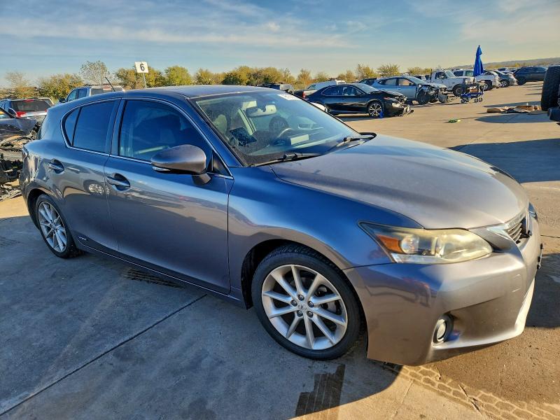 Photo 4 from auction – 2013 LEXUS CT 200 with VIN JTHKD5BH9D2158648