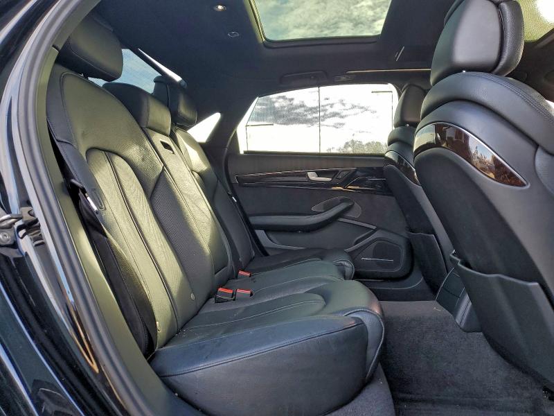 Photo 10 from auction – 2017 AUDI A8 L QUATT with VIN WAU44AFD2HN006108