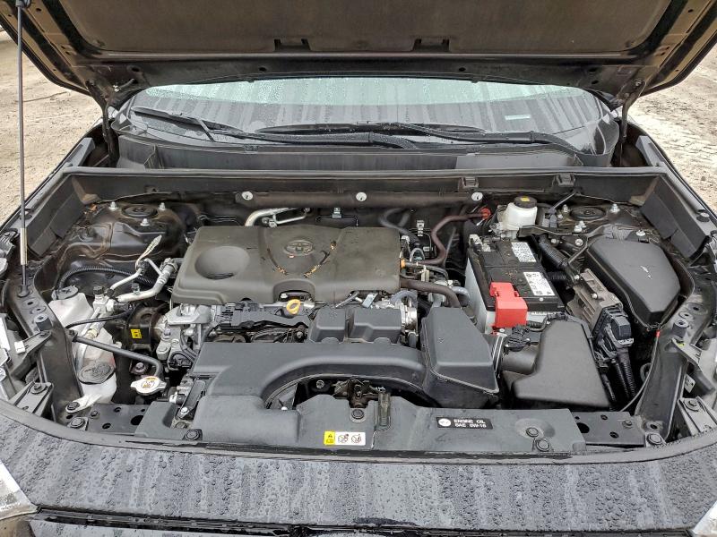 Photo 12 from auction – 2024 TOYOTA RAV4 XLE with VIN 2T3W1RFV4RW338900