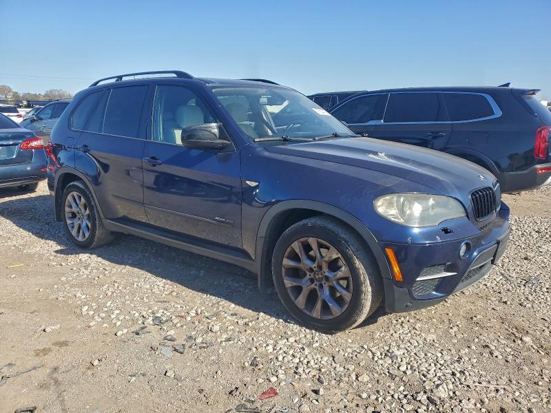 Photo 4 from auction – 2011 BMW X5 XDRIVE3 with VIN 5UXZV4C51BL411799