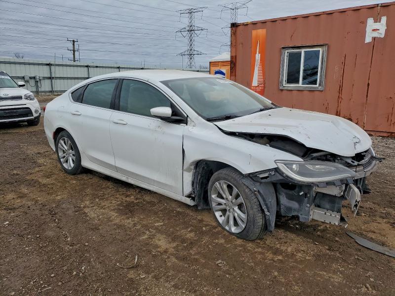 Photo 4 from auction – 2015 CHRYSLER 200 with VIN 1C3CCCABXFN743299