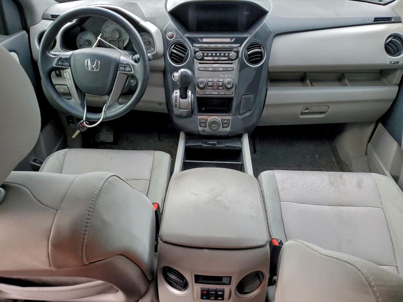 Photo 8 from auction – 2015 HONDA PILOT SE with VIN 5FNYF4H37FB078454