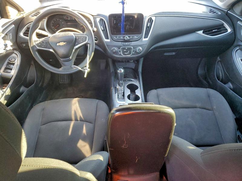 Photo 8 from auction – 2020 CHEVROLET MALIBU with VIN 1G1ZB5ST8LF050760