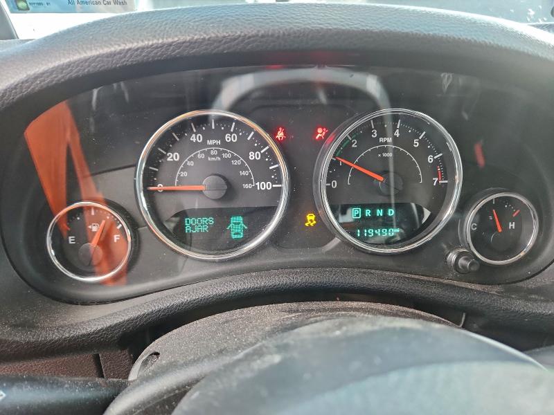 Photo 9 from auction – 2014 JEEP WRANGLER U with VIN 1C4BJWDG7EL306828