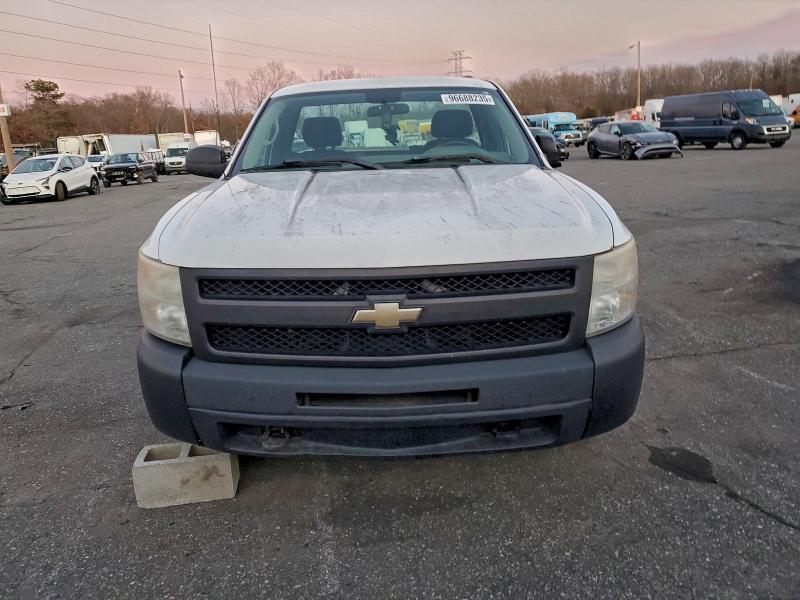 Photo 5 from auction – 2011 CHEVROLET SILVERADO with VIN 1GCNKPEX8BZ341885