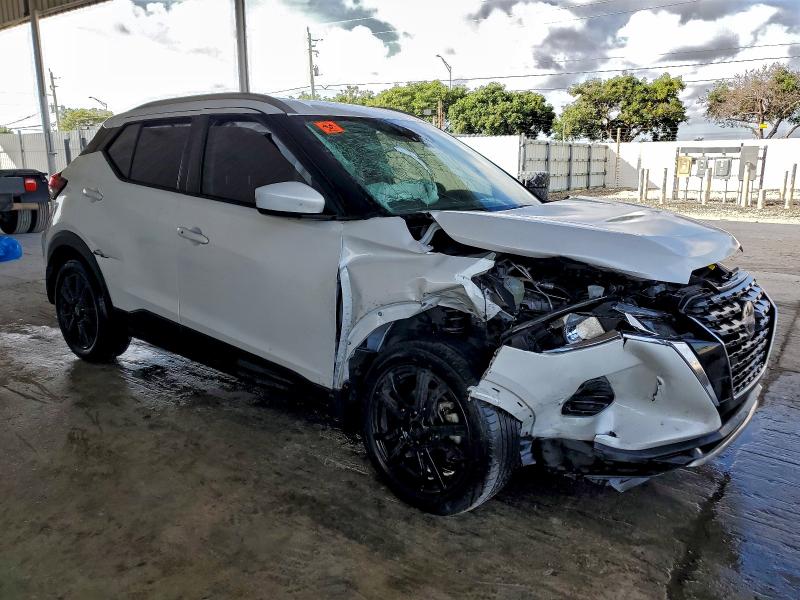 Photo 4 from auction – 2023 NISSAN KICKS with VIN 3N1CP5CVXPL481579