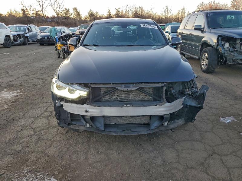 Photo 5 from auction – 2017 BMW 340 XI with VIN WBA8B7G50HNT70867
