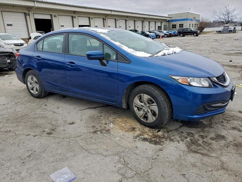 Photo 4 from auction – 2015 HONDA CIVIC LX with VIN 19XFB2F55FE281618