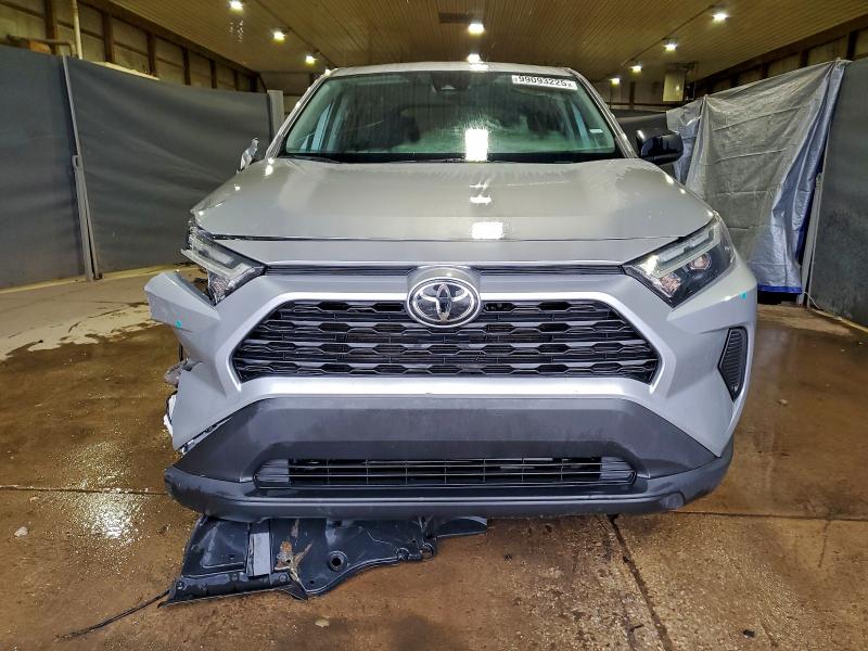 Photo 5 from auction – 2023 TOYOTA RAV4 LE with VIN 2T3H1RFV2PW272157