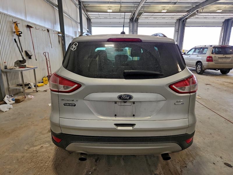 Photo 6 from auction – 2016 FORD ESCAPE SE with VIN 1FMCU9G92GUB00917