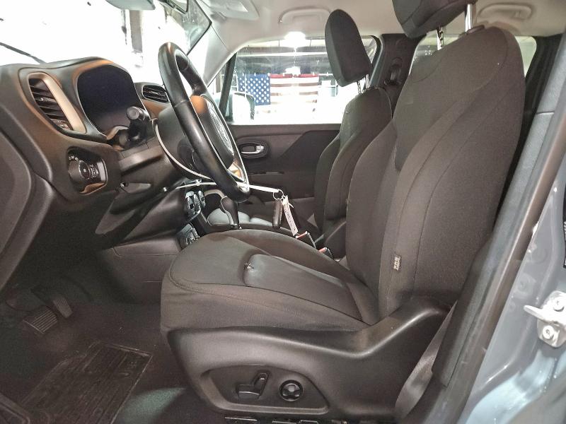 Photo 7 from auction – 2017 JEEP RENEGADE L with VIN ZACCJBBBXHPF06302