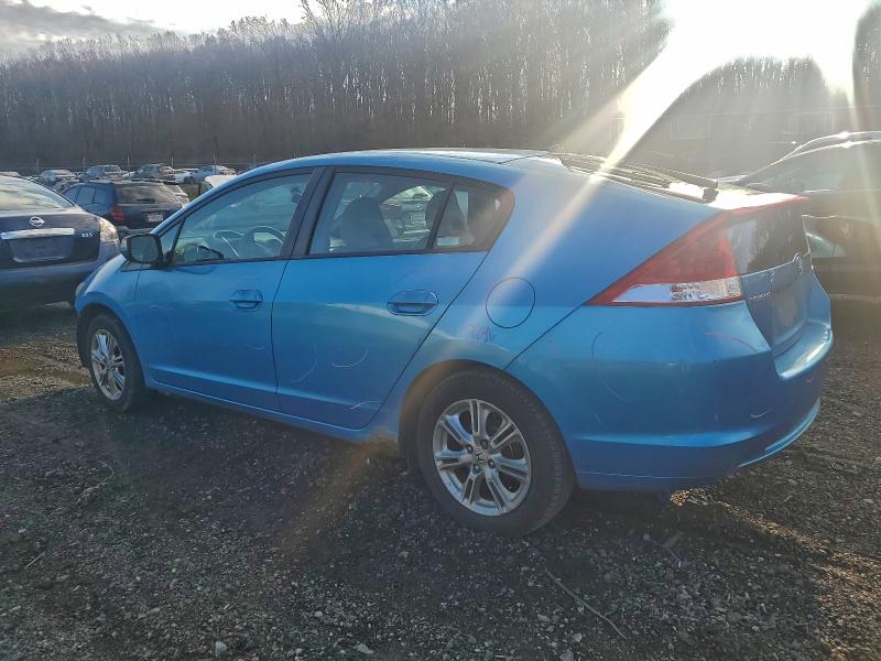 Photo 2 from auction – 2010 HONDA INSIGHT EX with VIN JHMZE2H78AS005215