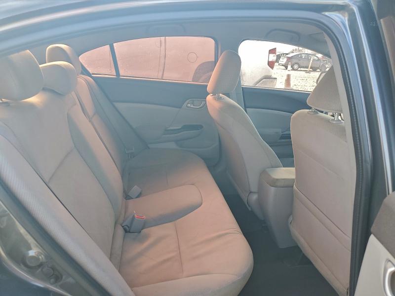 Photo 10 from auction – 2012 HONDA CIVIC LX with VIN 2HGFB2F53CH572040