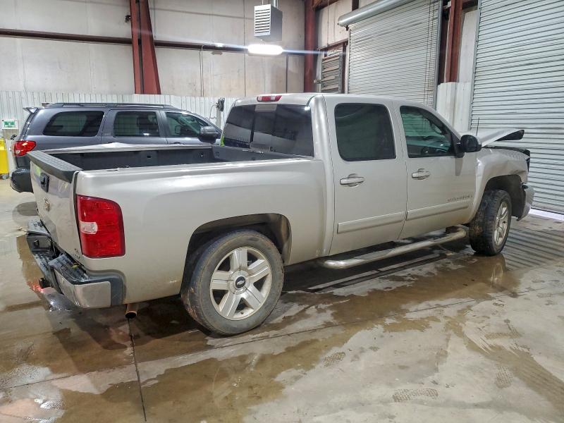 Photo 3 from auction – 2007 CHEVROLET SILVERADO with VIN 2GCEC13J771533422