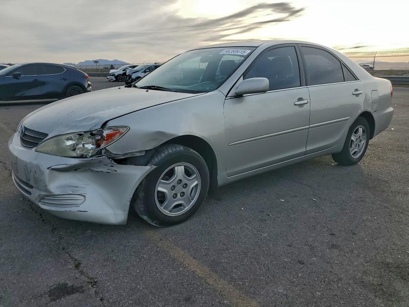 TOYOTA CAMRY LE 2003 with VIN 4T1BF32K73U039345 - Photo from auction