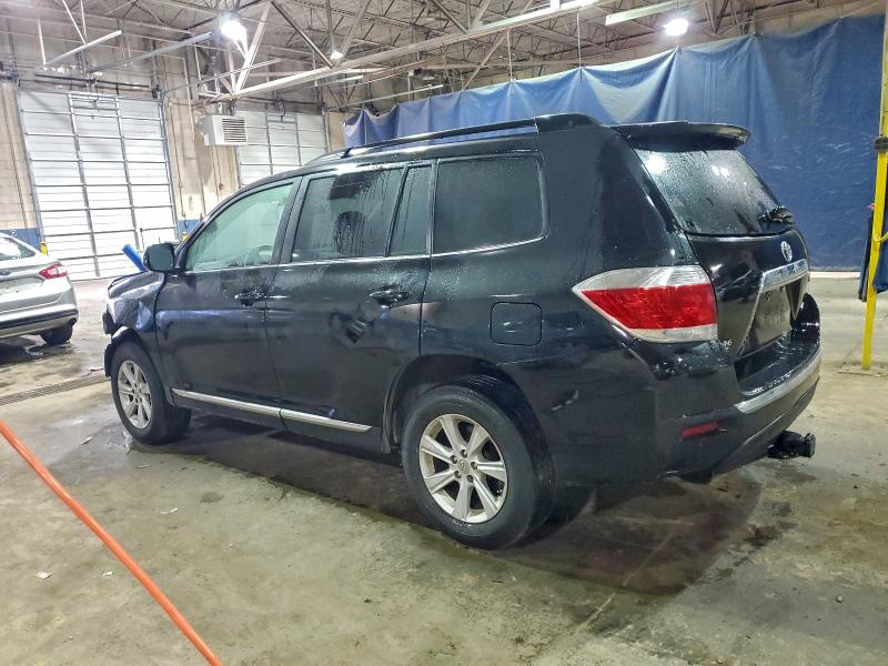 Photo 2 from auction – 2012 TOYOTA HIGHLANDER with VIN 5TDBK3EH8CS127812