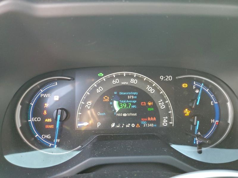 Photo 9 from auction – 2024 TOYOTA RAV4 LE with VIN JTMMWRFV2RD215733