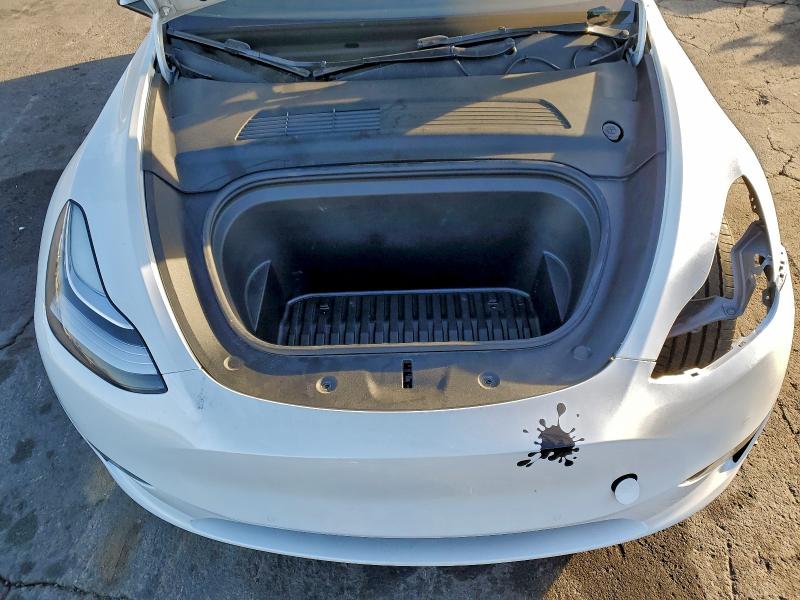 Photo 12 from auction – 2021 TESLA MODEL Y with VIN 5YJYGAEE1MF217718