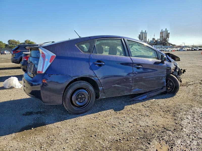 Photo 3 from auction – 2014 TOYOTA PRIUS with VIN JTDKN3DU0E0387519