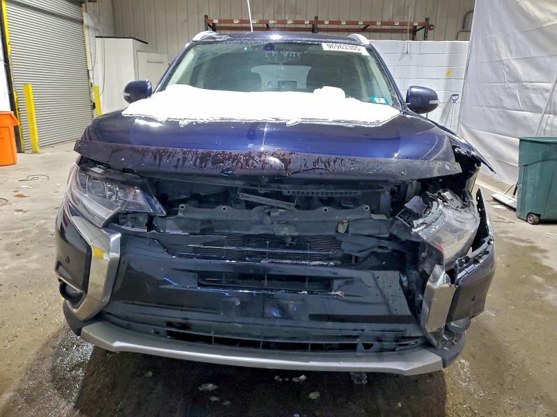 Photo 5 from auction – 2016 MITSUBISHI OUTLANDER with VIN JA4JZ4AX6GZ032626