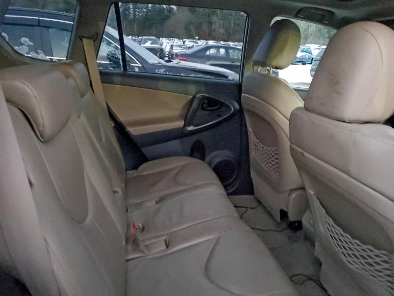 Photo 11 from auction – 2010 TOYOTA RAV4 LIMIT with VIN 2T3YF4DV2AW023954