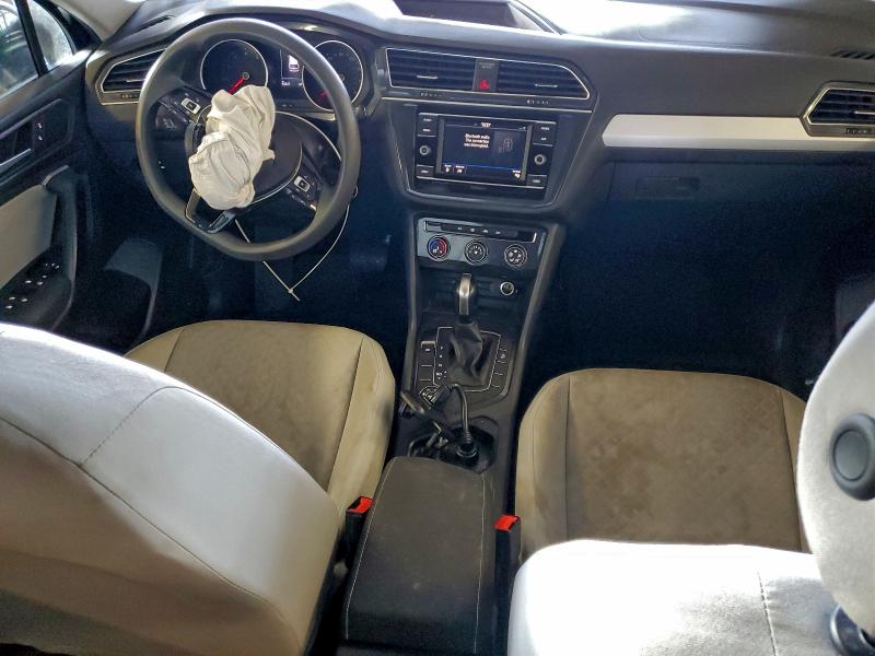 Photo 8 from auction – 2021 VOLKSWAGEN TIGUAN with VIN 3VV0B7AX5MM020439