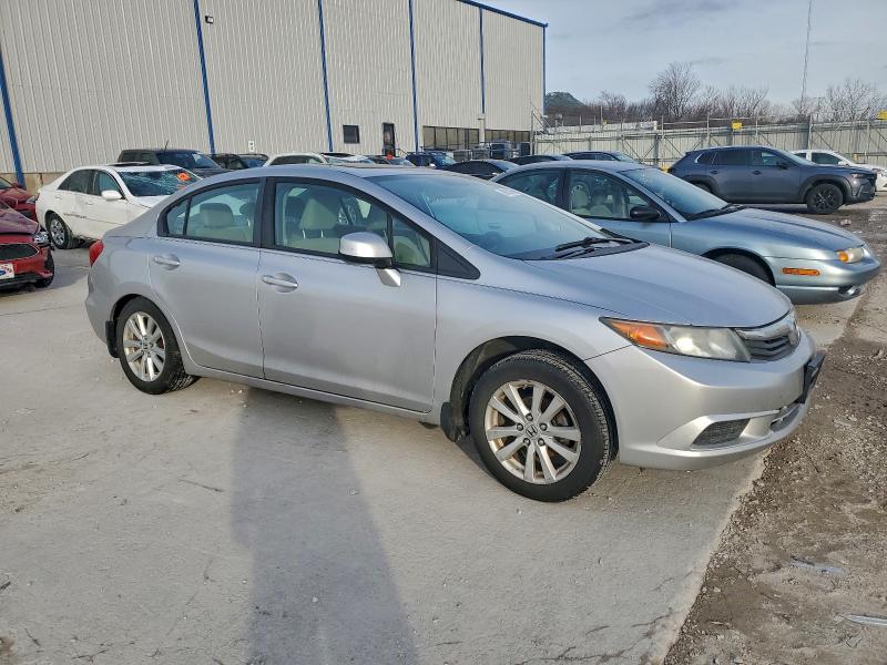 Photo 4 from auction – 2012 HONDA CIVIC EX with VIN 19XFB2F81CE036885