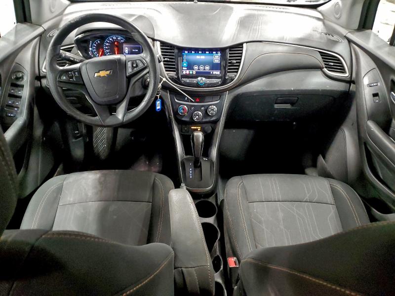 Photo 8 from auction – 2020 CHEVROLET TRAX 1LT with VIN 3GNCJLSB8LL212010