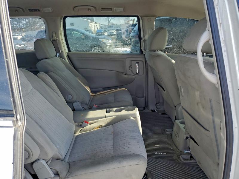 Photo 11 from auction – 2014 NISSAN QUEST S with VIN JN8AE2KP1E9102409