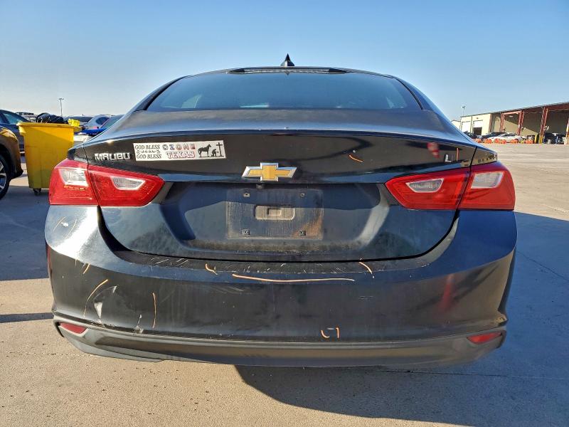 Photo 6 from auction – 2017 CHEVROLET MALIBU LT with VIN 1G1ZE5ST9HF180626