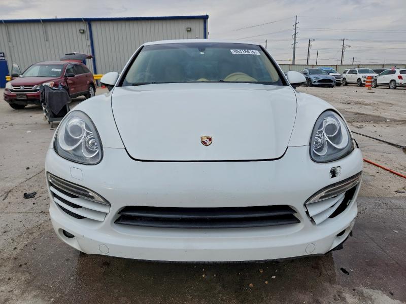 Photo 5 from auction – 2012 PORSCHE CAYENNE with VIN WP1AA2A24CLA07158