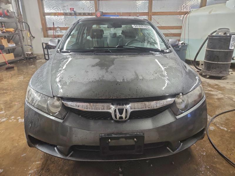 Photo 5 from auction – 2010 HONDA CIVIC LX with VIN 19XFA1F51AE082698