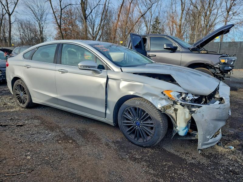 Photo 4 from auction – 2014 FORD FUSION SE with VIN 3FA6P0H93ER250273