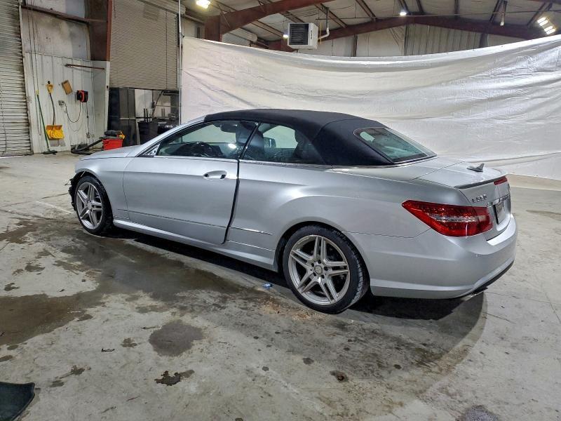 Photo 2 from auction – 2011 MERCEDES-BENZ E 550 with VIN WDDKK7CF3BF047704
