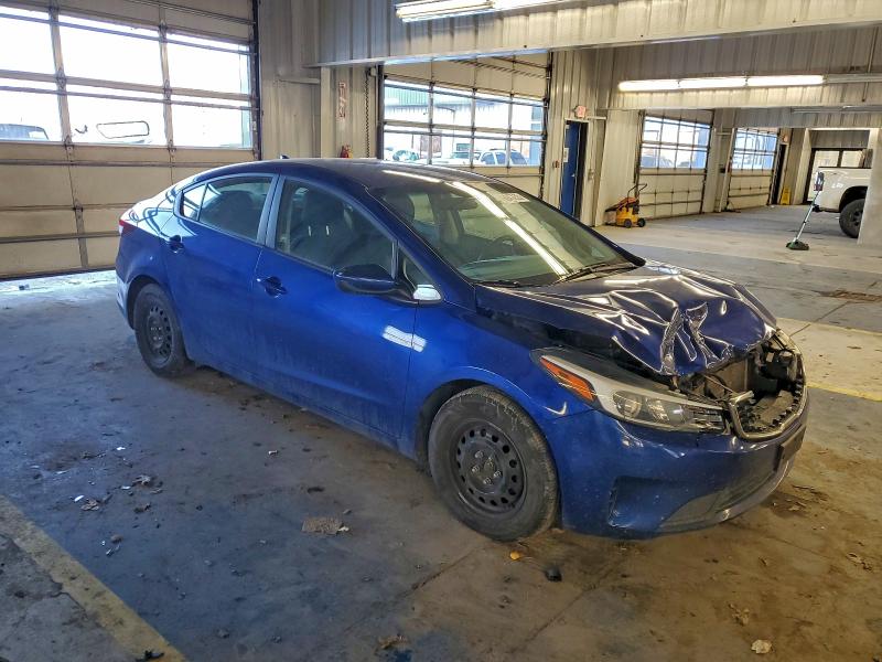Photo 4 from auction – 2017 KIA FORTE LX with VIN 3KPFK4A72HE060677