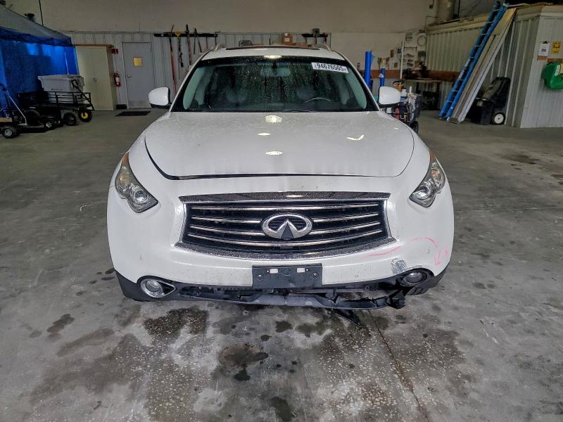 Photo 5 from auction – 2014 INFINITI QX70 with VIN JN8CS1MW2EM413540