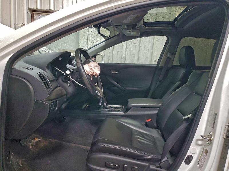 Photo 7 from auction – 2018 ACURA RDX with VIN 5J8TB4H31JL027805