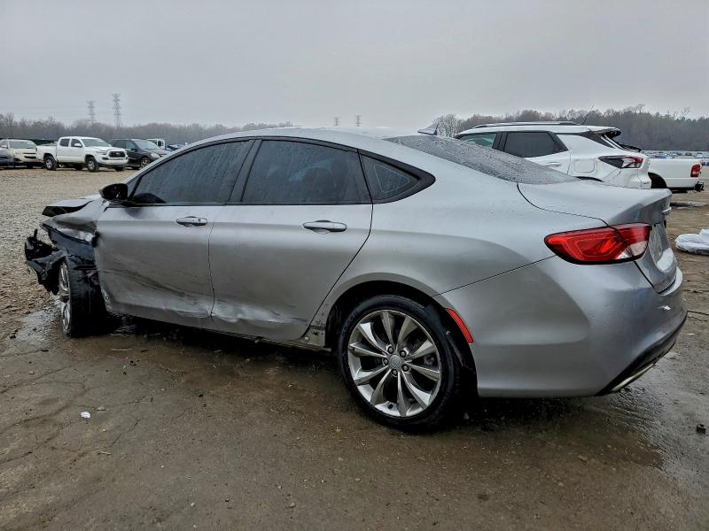 Photo 2 from auction – 2015 CHRYSLER 200 with VIN 1C3CCCBG9FN690122